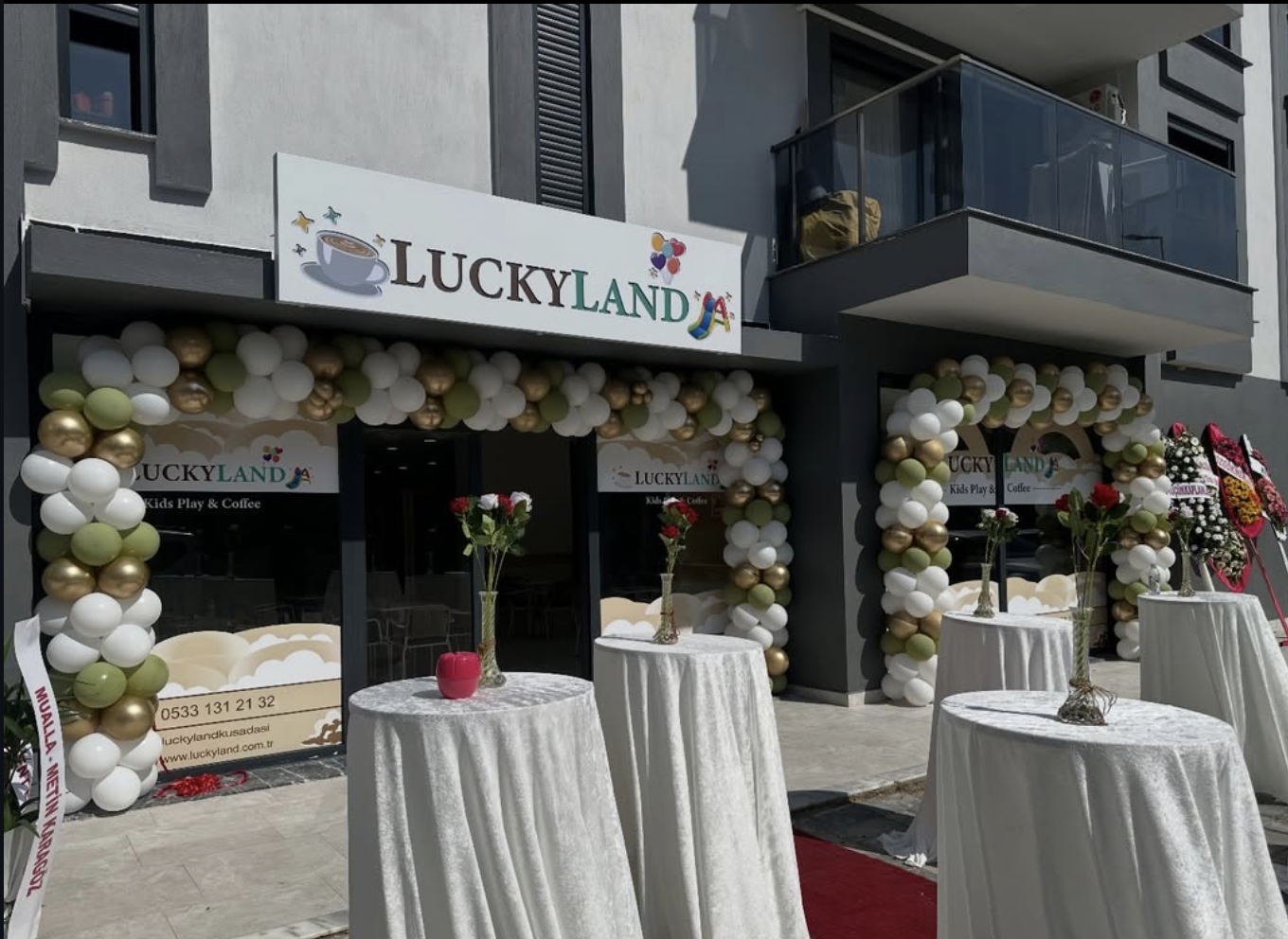 LuckyLand